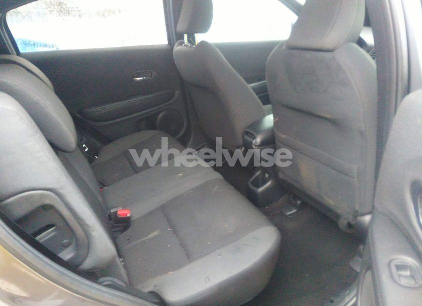 Photo 8 of 2022 Honda Hr-v AWD SPORT (VIN 3CZRU6H15NM735809)