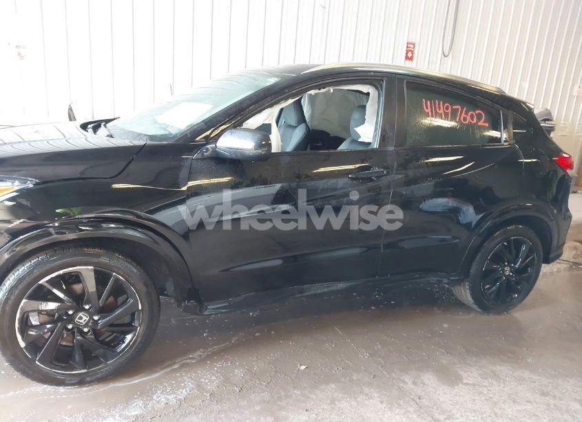 Photo 15 of 2022 Honda Hr-v AWD SPORT (VIN 3CZRU6H15NM746583)