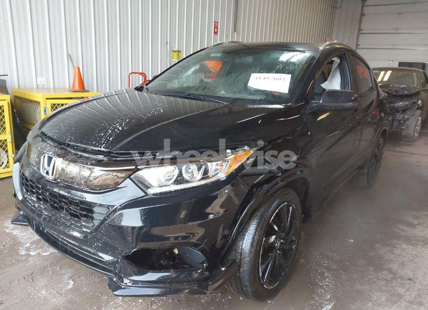 Photo 2 of 2022 Honda Hr-v AWD SPORT (VIN 3CZRU6H15NM746583)