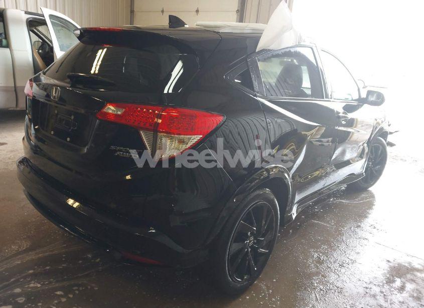 Photo 4 of 2022 Honda Hr-v AWD SPORT (VIN 3CZRU6H15NM746583)