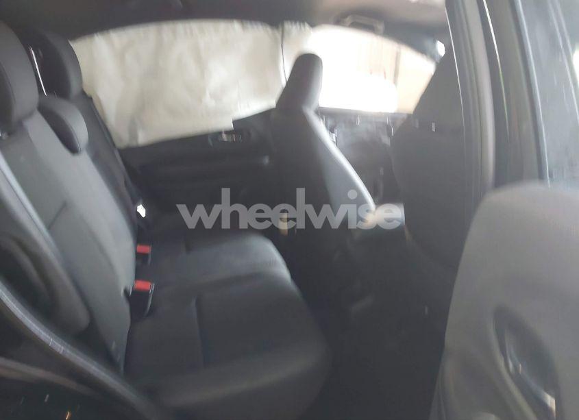 Photo 8 of 2022 Honda Hr-v AWD SPORT (VIN 3CZRU6H15NM746583)