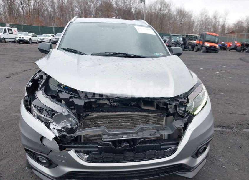 Photo 12 of 2019 Honda Hr-v SPORT (VIN 3CZRU6H16KG719371)