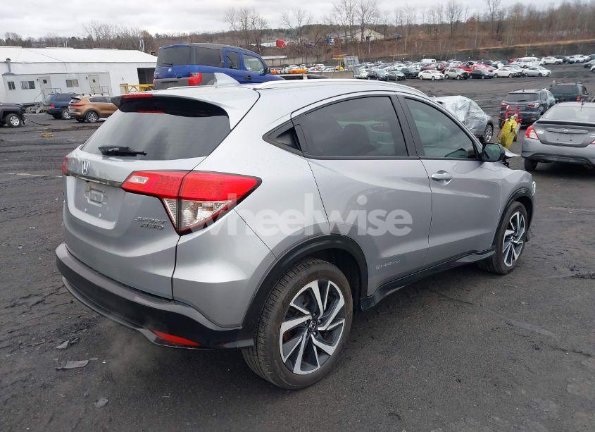 Photo 4 of 2019 Honda Hr-v SPORT (VIN 3CZRU6H16KG719371)