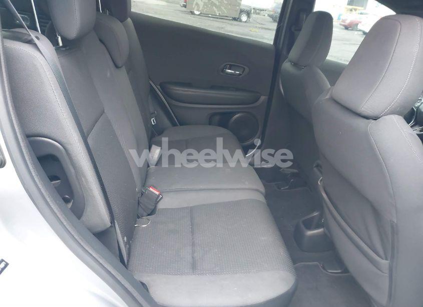 Photo 8 of 2019 Honda Hr-v SPORT (VIN 3CZRU6H16KG719371)