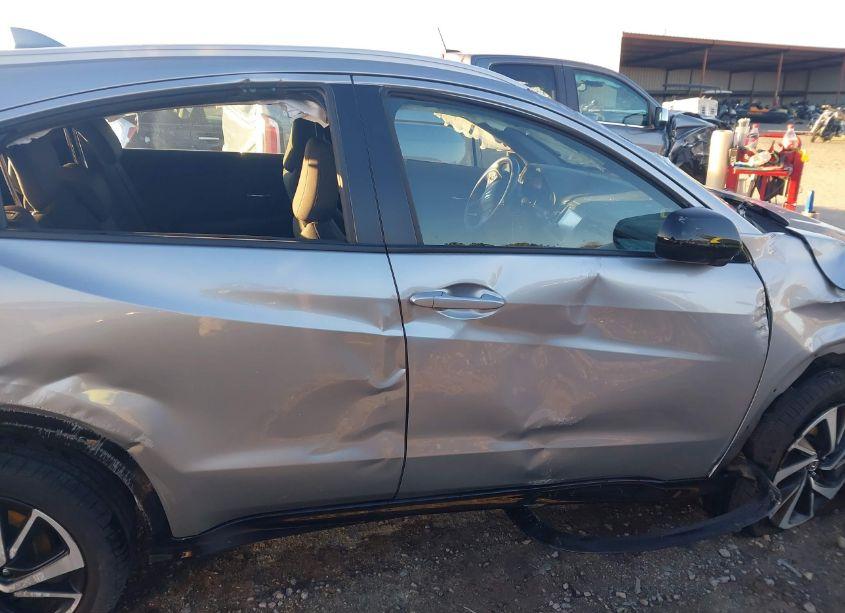 Photo 12 of 2019 Honda Hr-v SPORT (VIN 3CZRU6H16KM740643)