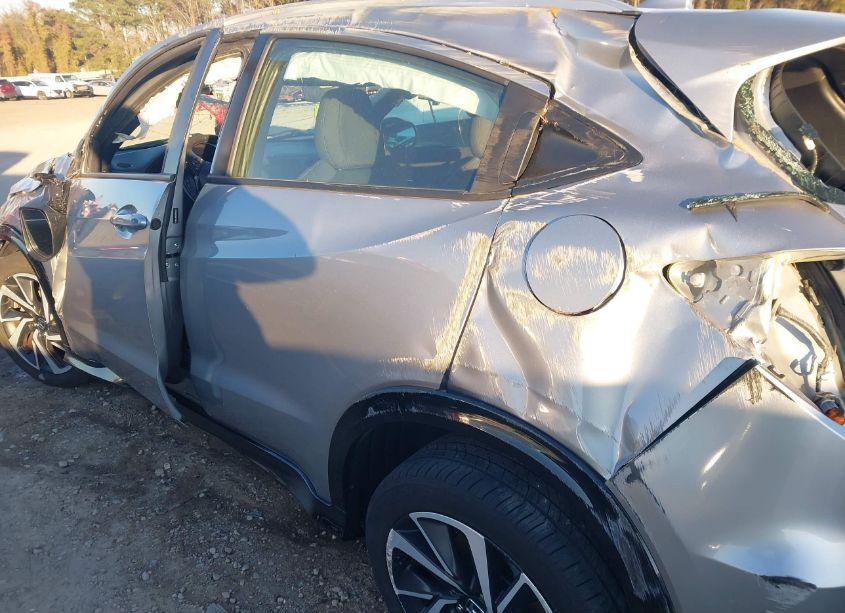 Photo 15 of 2019 Honda Hr-v SPORT (VIN 3CZRU6H16KM740643)