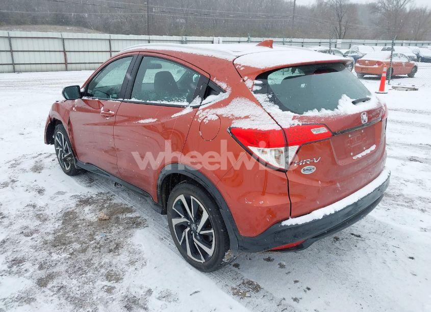 Photo 3 of 2020 Honda Hr-v AWD SPORT (VIN 3CZRU6H16LG703432)