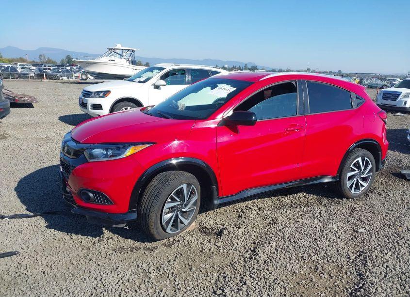 Photo 2 of 2020 Honda Hr-v AWD SPORT (VIN 3CZRU6H16LM700628)