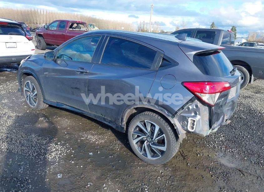 Photo 3 of 2022 Honda Hr-v AWD SPORT (VIN 3CZRU6H16NM703077)