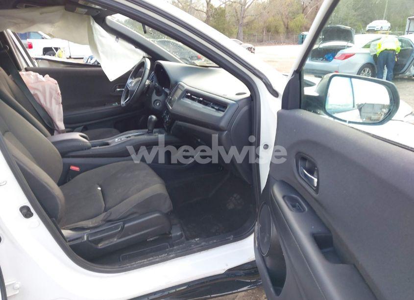 Photo 5 of 2022 Honda Hr-v AWD SPORT (VIN 3CZRU6H16NM708702)