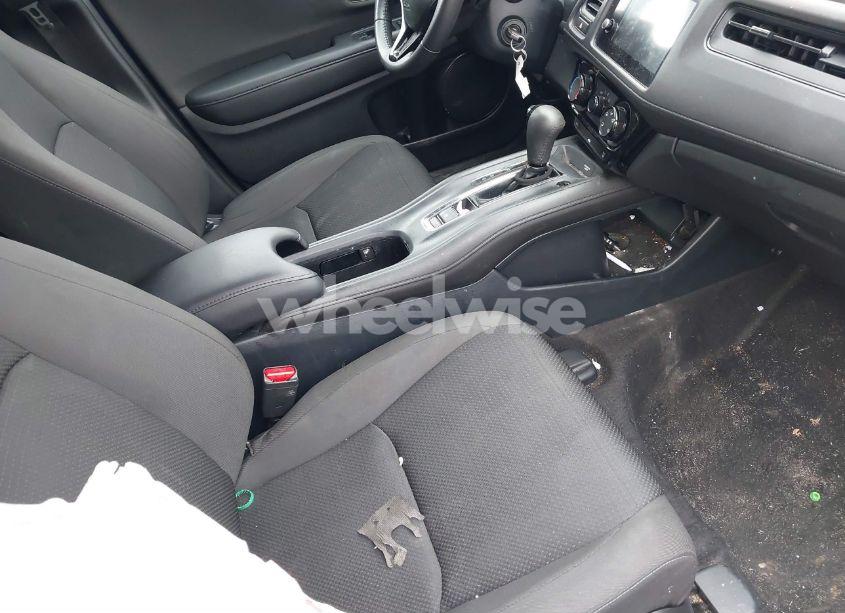 Photo 5 of 2022 Honda Hr-v AWD SPORT (VIN 3CZRU6H16NM732210)