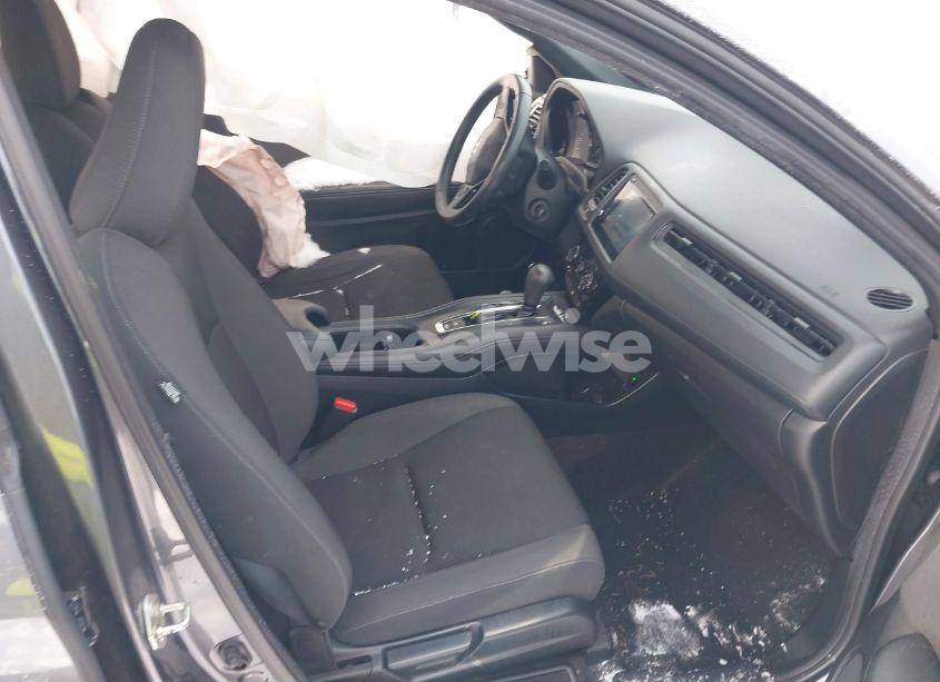 Photo 5 of 2019 Honda Hr-v SPORT (VIN 3CZRU6H17KG702837)