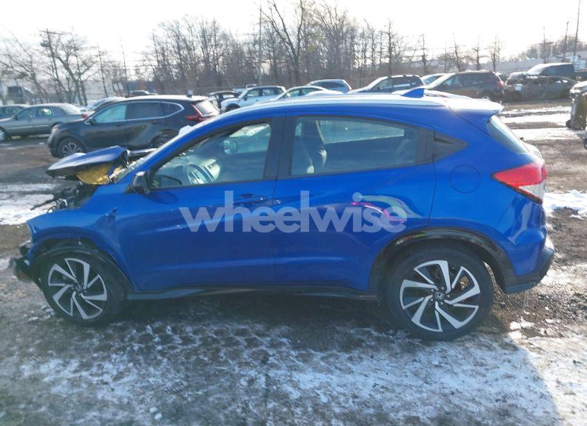 Photo 14 of 2019 Honda Hr-v SPORT (VIN 3CZRU6H17KG709643)