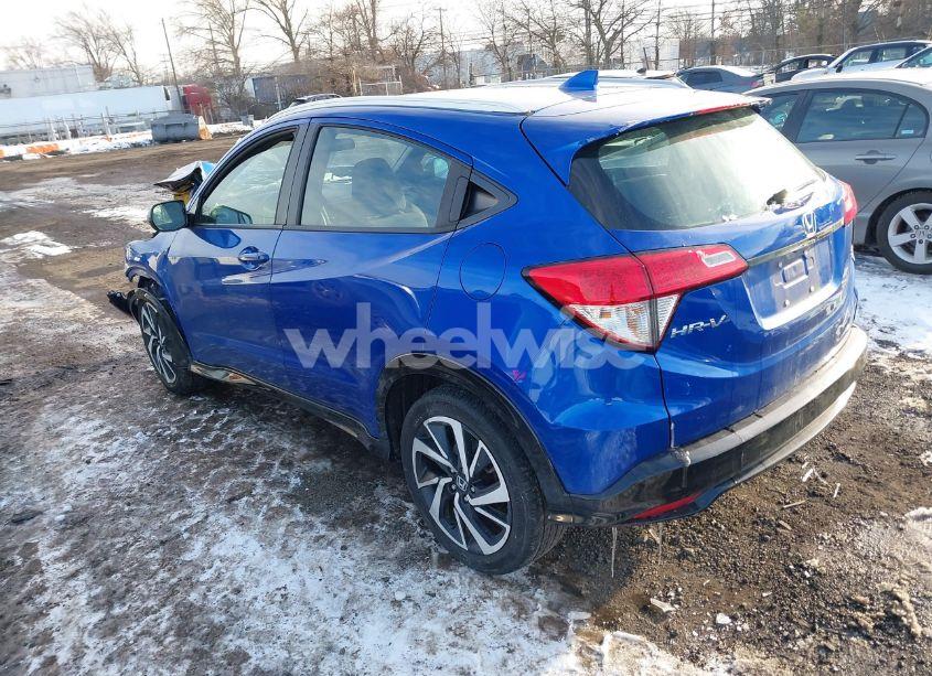 Photo 3 of 2019 Honda Hr-v SPORT (VIN 3CZRU6H17KG709643)