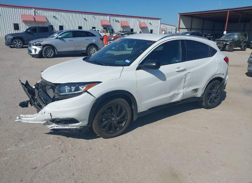 Photo 2 of 2022 Honda Hr-v AWD SPORT (VIN 3CZRU6H17NM709180)