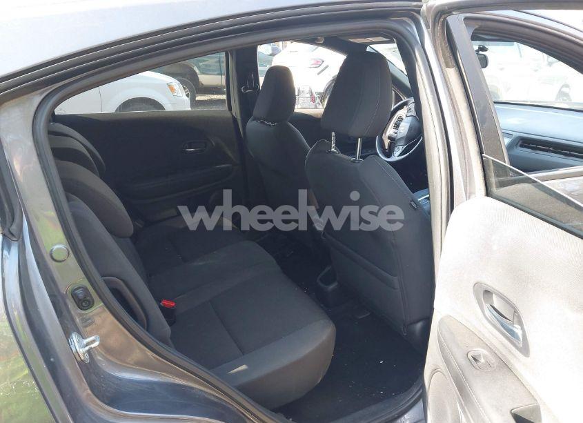 Photo 8 of 2022 Honda Hr-v AWD SPORT (VIN 3CZRU6H17NM746231)