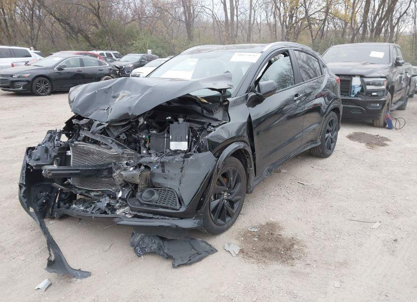 Photo 2 of 2022 Honda Hr-v AWD SPORT (VIN 3CZRU6H17NM751901)