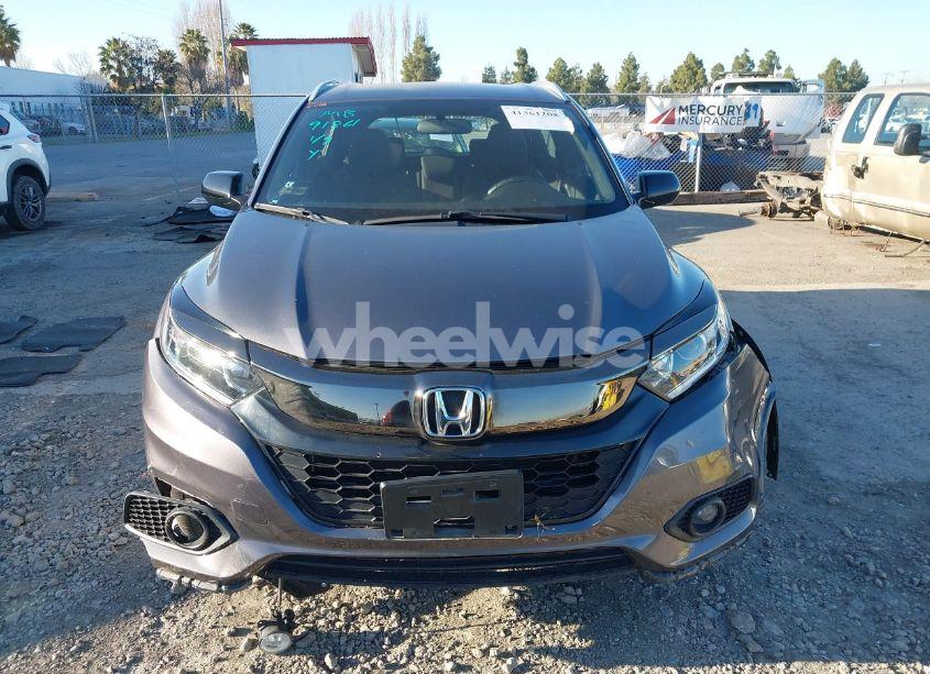 Photo 12 of 2019 Honda Hr-v SPORT (VIN 3CZRU6H18KG701096)