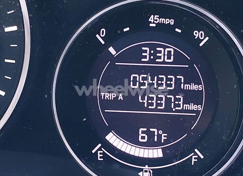 Photo 15 of 2019 Honda Hr-v SPORT (VIN 3CZRU6H18KG701096)