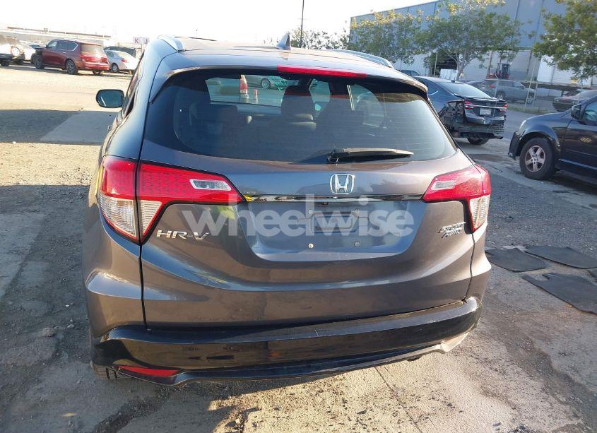 Photo 16 of 2019 Honda Hr-v SPORT (VIN 3CZRU6H18KG701096)