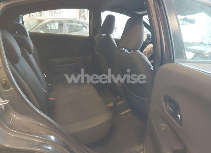 Photo 8 of 2019 Honda Hr-v SPORT (VIN 3CZRU6H18KG706038)