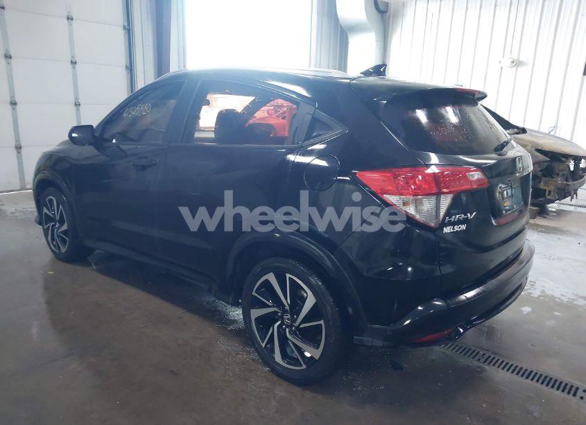 Photo 3 of 2019 Honda Hr-v SPORT (VIN 3CZRU6H18KG732803)