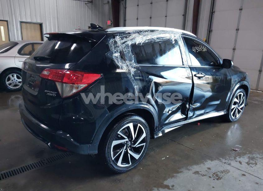 Photo 4 of 2019 Honda Hr-v SPORT (VIN 3CZRU6H18KG732803)