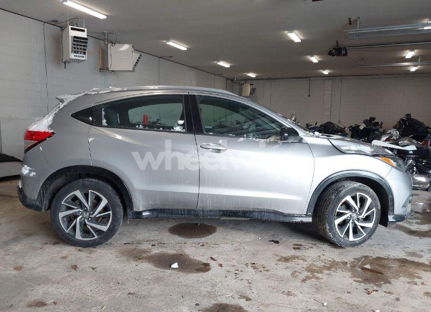 Photo 13 of 2020 Honda Hr-v AWD SPORT (VIN 3CZRU6H18LG701889)