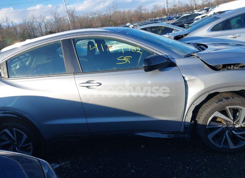 Photo 13 of 2020 Honda Hr-v AWD SPORT (VIN 3CZRU6H18LM728558)