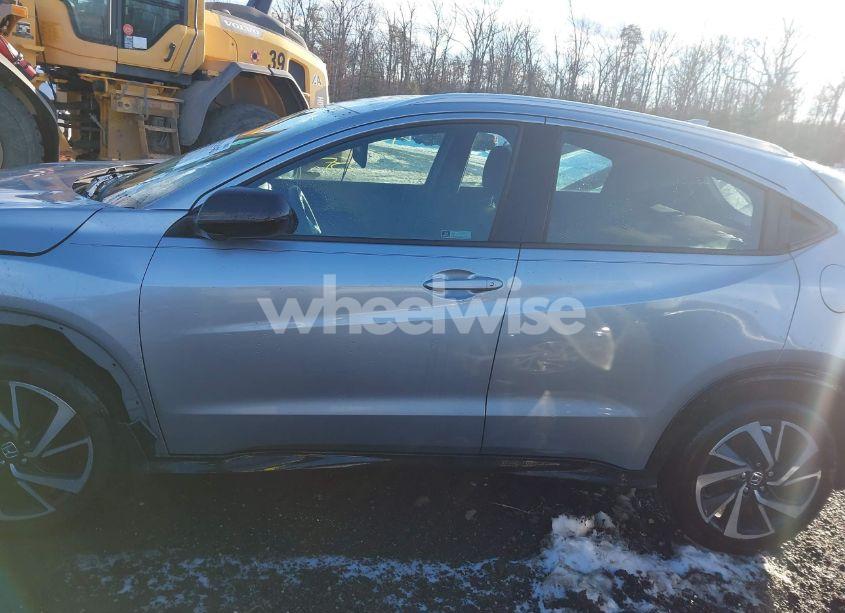 Photo 14 of 2020 Honda Hr-v AWD SPORT (VIN 3CZRU6H18LM728558)