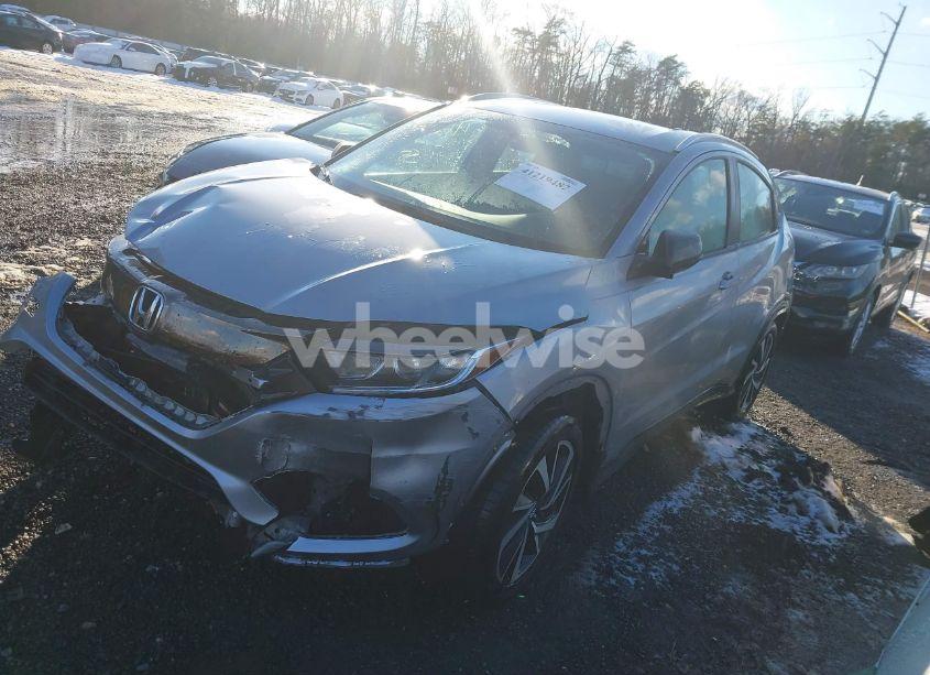 Photo 2 of 2020 Honda Hr-v AWD SPORT (VIN 3CZRU6H18LM728558)