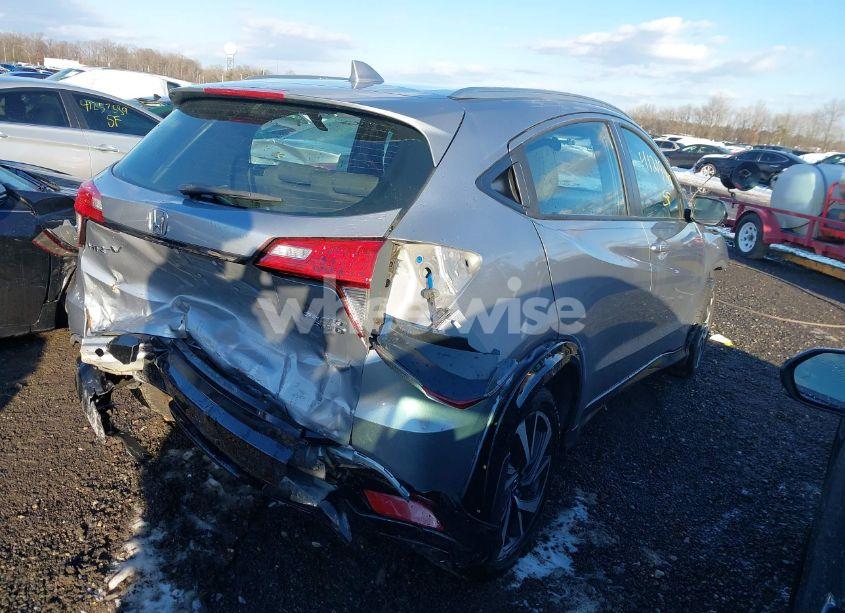 Photo 4 of 2020 Honda Hr-v AWD SPORT (VIN 3CZRU6H18LM728558)