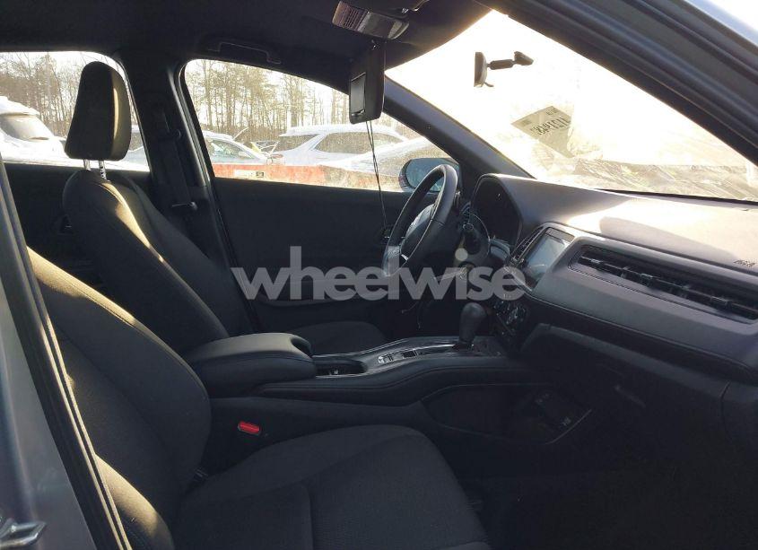 Photo 5 of 2020 Honda Hr-v AWD SPORT (VIN 3CZRU6H18LM728558)