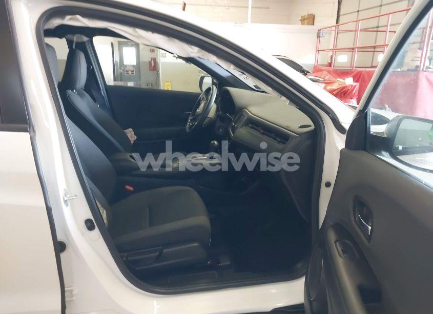 Photo 5 of 2022 Honda Hr-v AWD SPORT (VIN 3CZRU6H18NM741815)