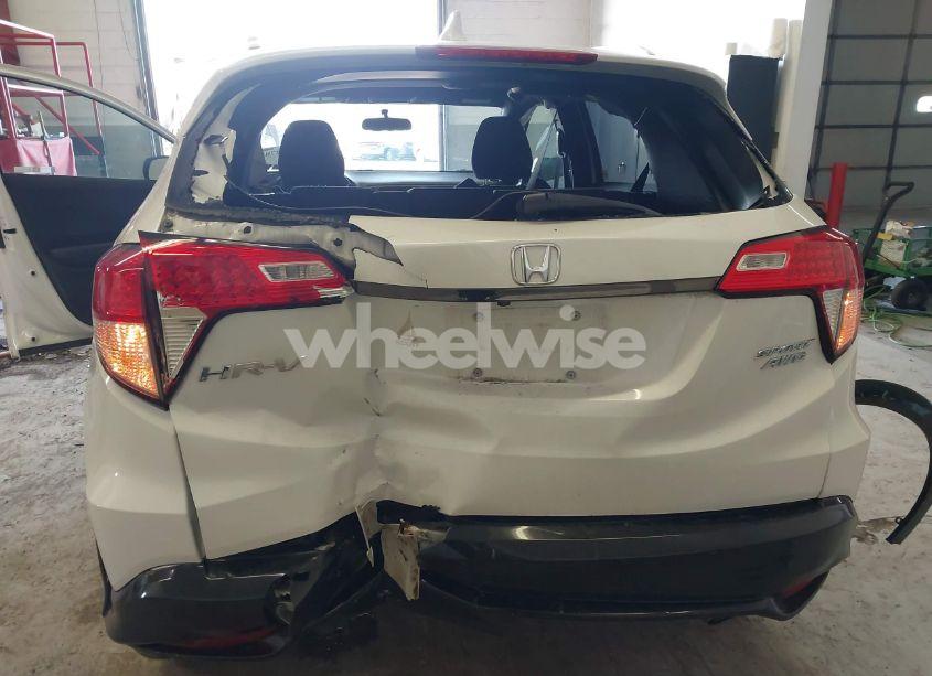 Photo 6 of 2022 Honda Hr-v AWD SPORT (VIN 3CZRU6H18NM741815)