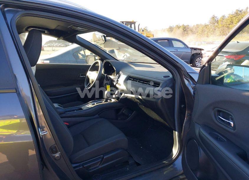 Photo 5 of 2019 Honda Hr-v SPORT (VIN 3CZRU6H19KG710339)