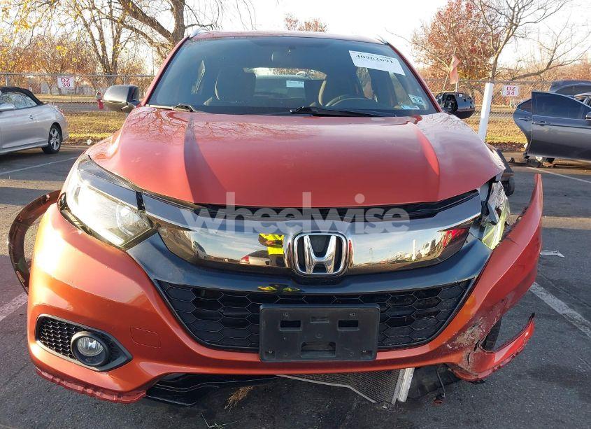 Photo 12 of 2019 Honda Hr-v SPORT (VIN 3CZRU6H19KG713015)