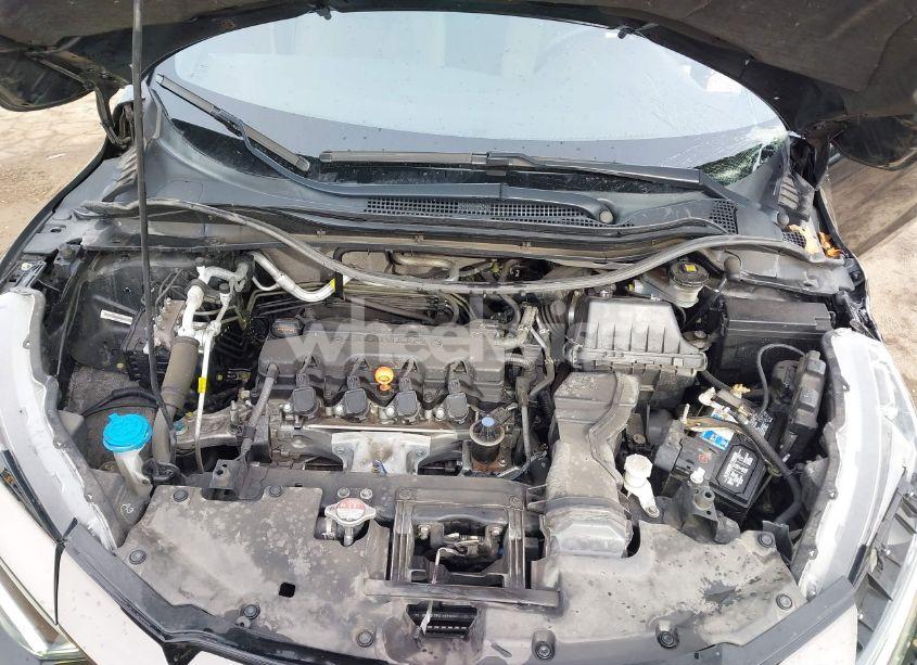 Photo 10 of 2019 Honda Hr-v SPORT (VIN 3CZRU6H19KG718344)