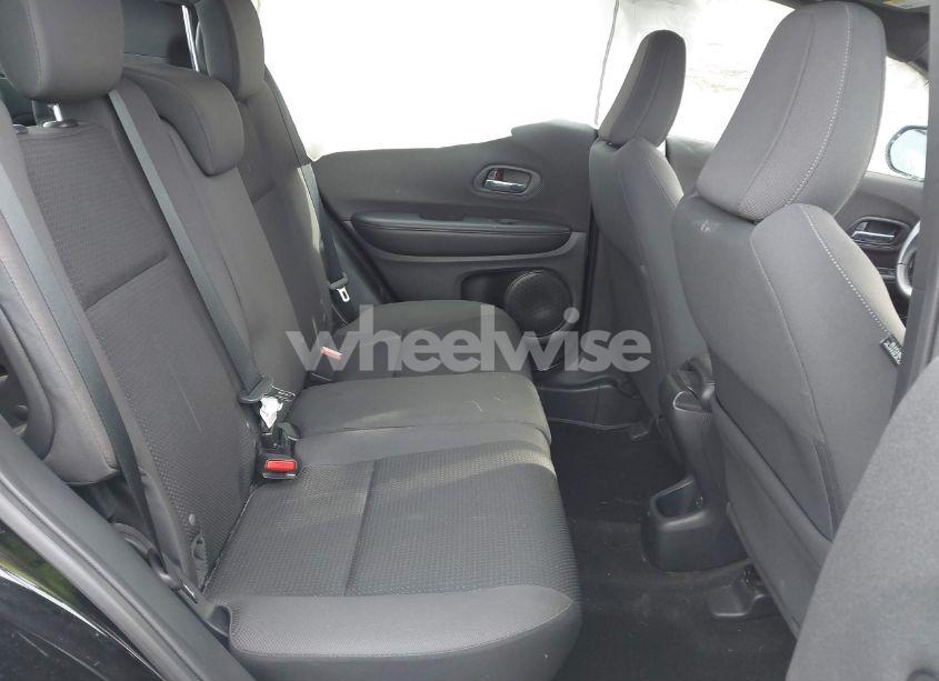 Photo 8 of 2019 Honda Hr-v SPORT (VIN 3CZRU6H19KG718344)