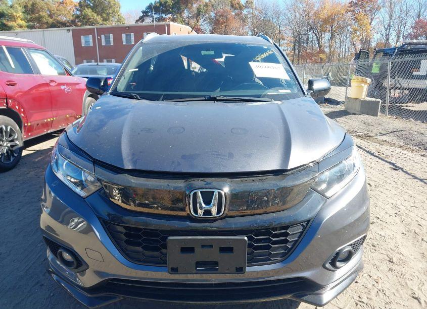 Photo 12 of 2019 Honda Hr-v SPORT (VIN 3CZRU6H19KG719994)