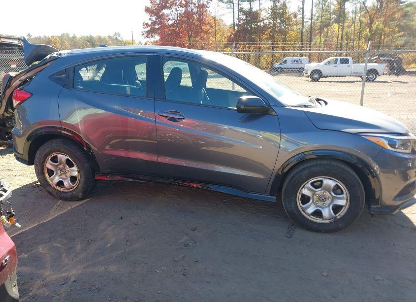 Photo 13 of 2019 Honda Hr-v SPORT (VIN 3CZRU6H19KG719994)