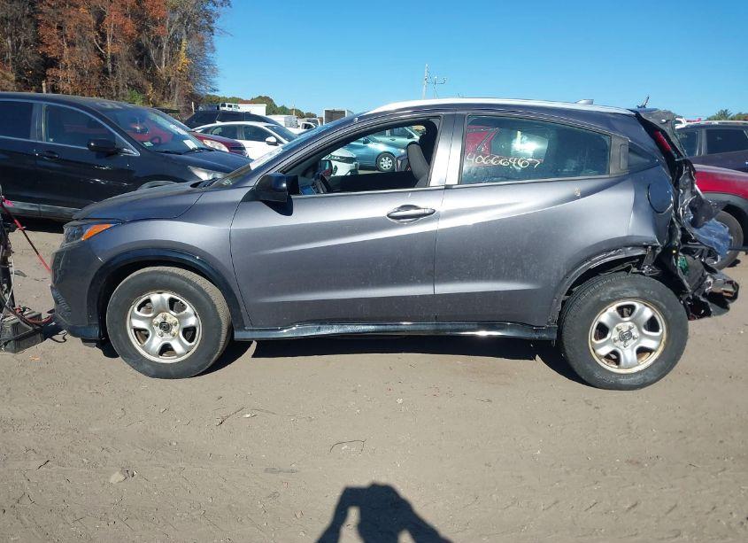 Photo 14 of 2019 Honda Hr-v SPORT (VIN 3CZRU6H19KG719994)