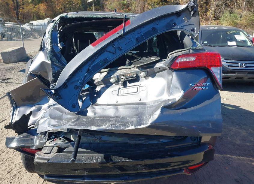 Photo 16 of 2019 Honda Hr-v SPORT (VIN 3CZRU6H19KG719994)