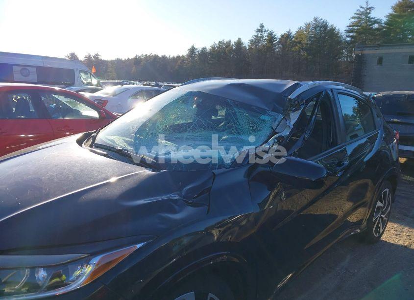 Photo 6 of 2019 Honda Hr-v SPORT (VIN 3CZRU6H19KM732729)