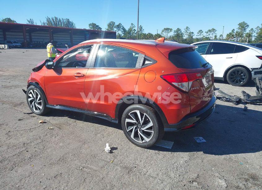Photo 3 of 2020 Honda Hr-v AWD SPORT (VIN 3CZRU6H19LM707394)