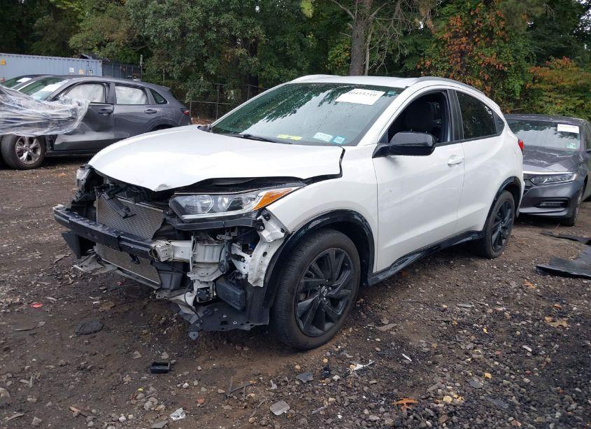 Photo 2 of 2021 Honda Hr-v AWD SPORT (VIN 3CZRU6H19MM735746)