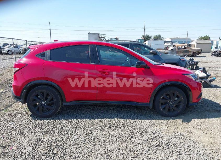 Photo 13 of 2022 Honda Hr-v AWD SPORT (VIN 3CZRU6H19NM748188)