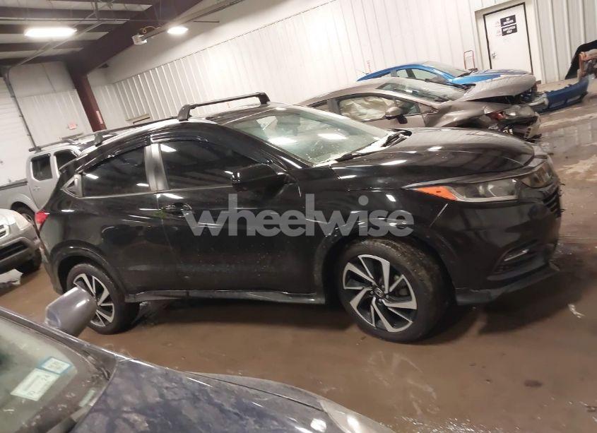 Photo 13 of 2019 Honda Hr-v SPORT (VIN 3CZRU6H1XKG705912)