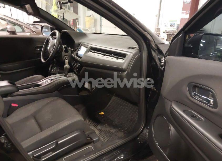 Photo 5 of 2019 Honda Hr-v SPORT (VIN 3CZRU6H1XKG705912)