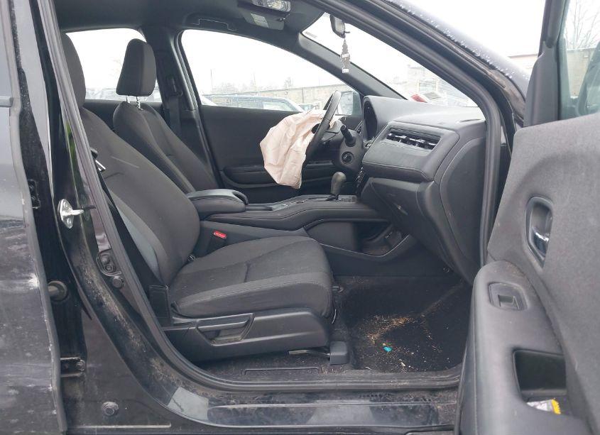 Photo 5 of 2019 Honda Hr-v SPORT (VIN 3CZRU6H1XKG708440)